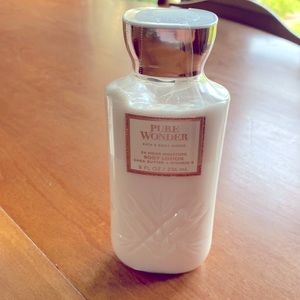 Bath and Body Works Pure Wonder Body Lotion